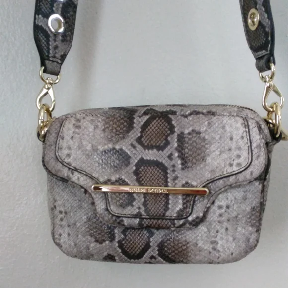 Henri Bendel Rare Snakeskin Convertible Handbag - Picture 8 of 13